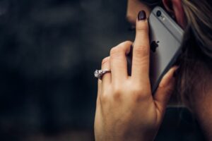 Jak zobrazit historii hovorů mobilního telefonu online