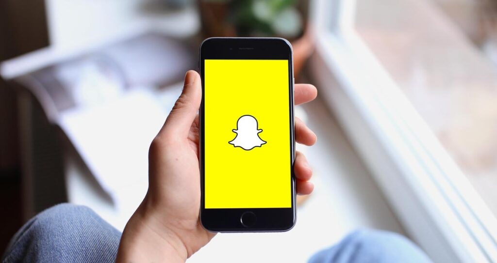Read more about the article How to Monitor Snapchat for Free: 6 Options You Must Try